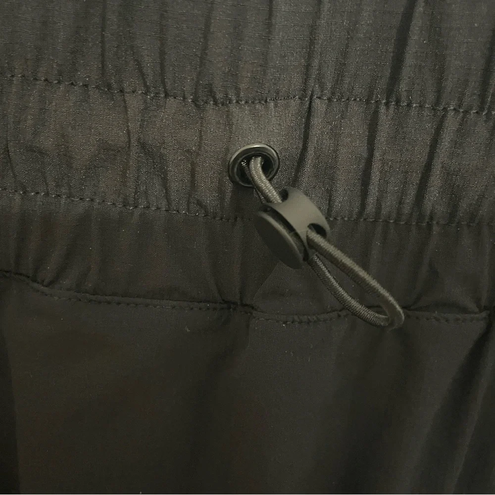 Black Cargo Skort—NWT - Picture 6 of 8